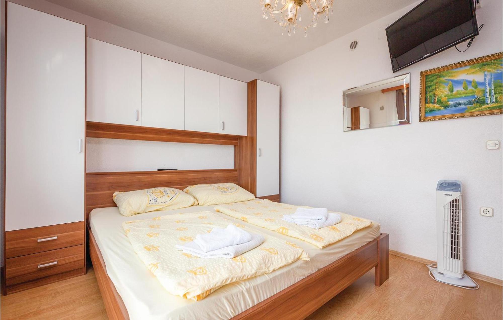 Stunning Apartment In Crikvenica With Wifi Eksteriør bilde