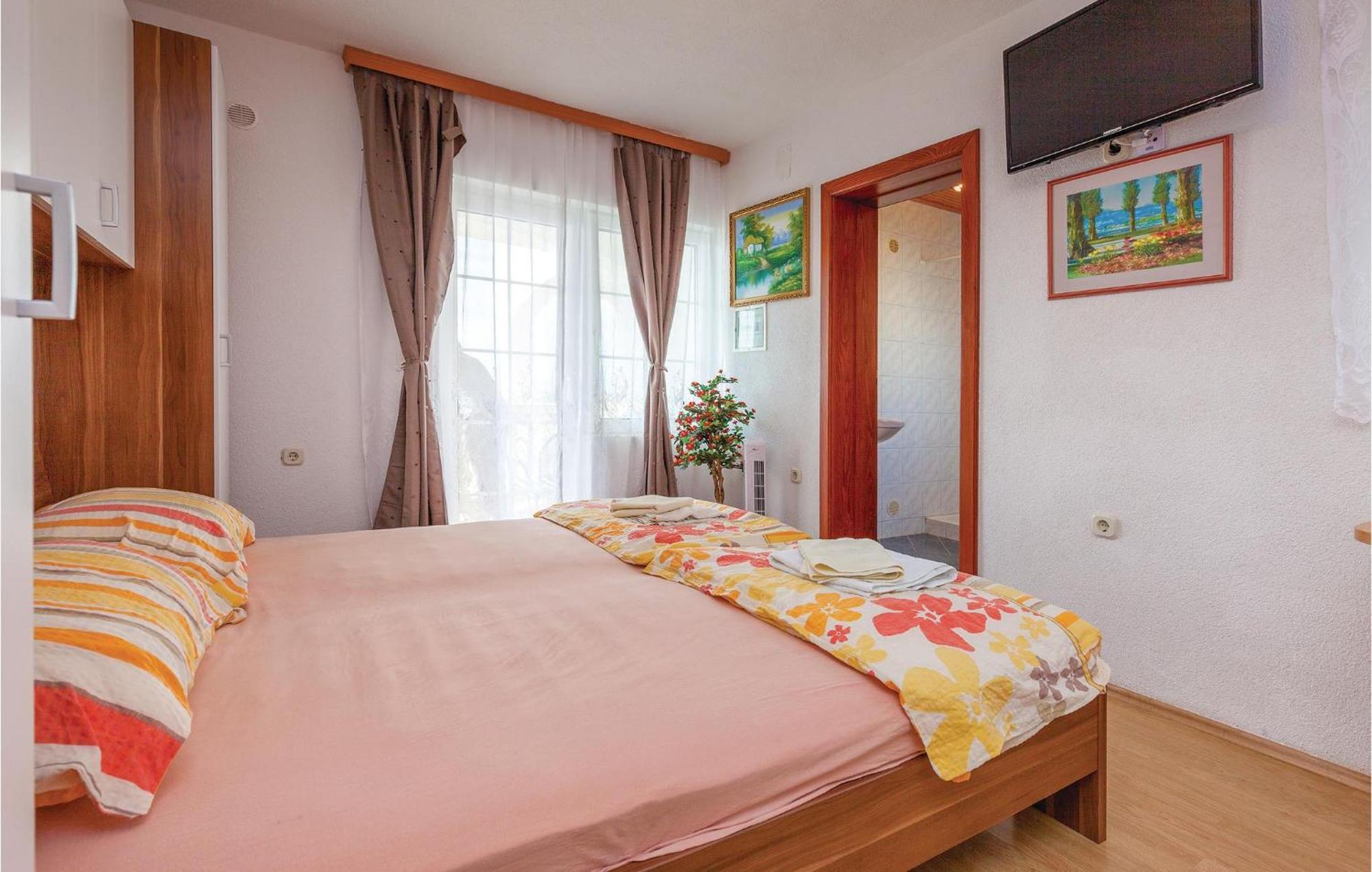 Stunning Apartment In Crikvenica With Wifi Eksteriør bilde