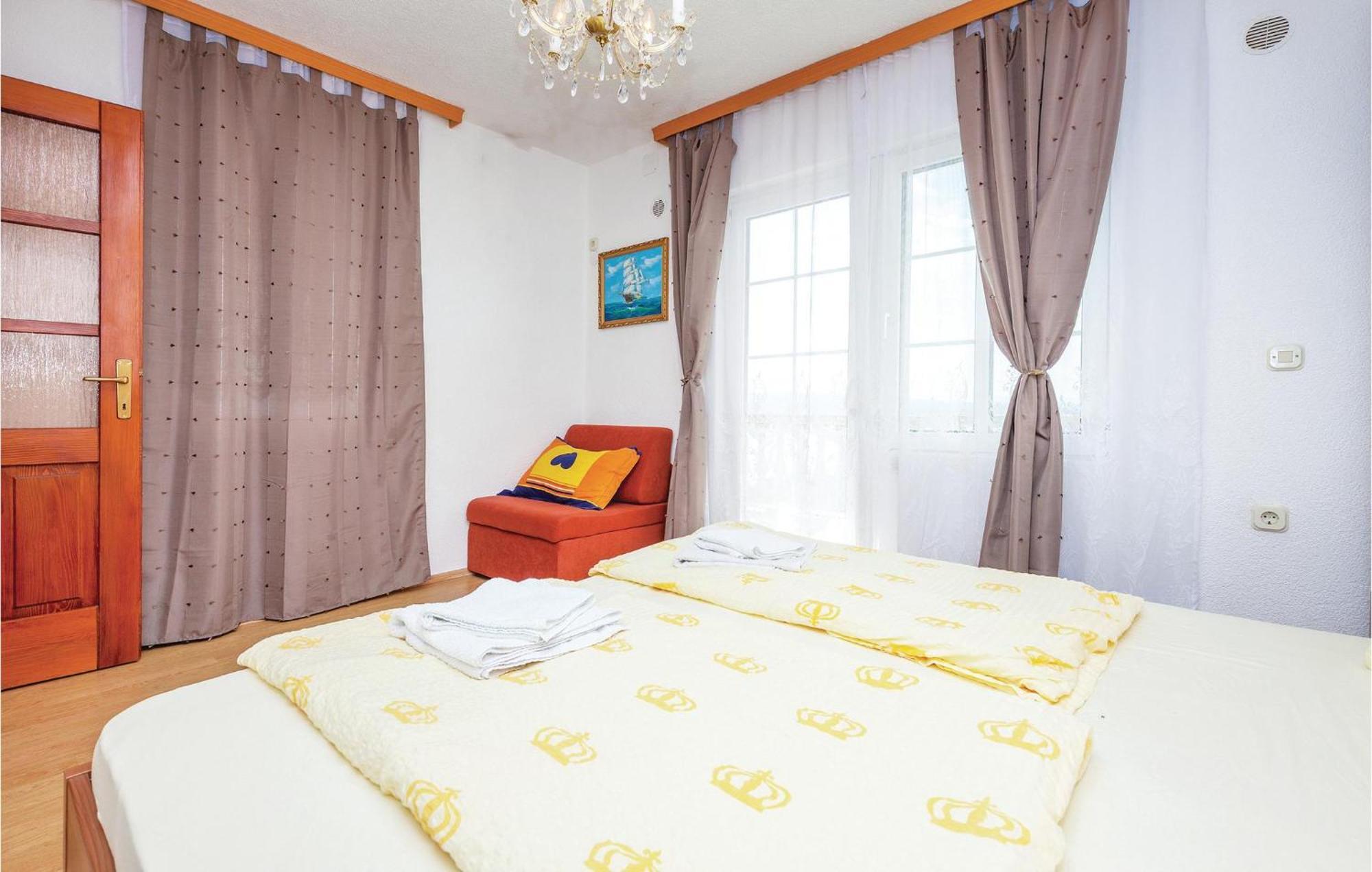 Stunning Apartment In Crikvenica With Wifi Eksteriør bilde