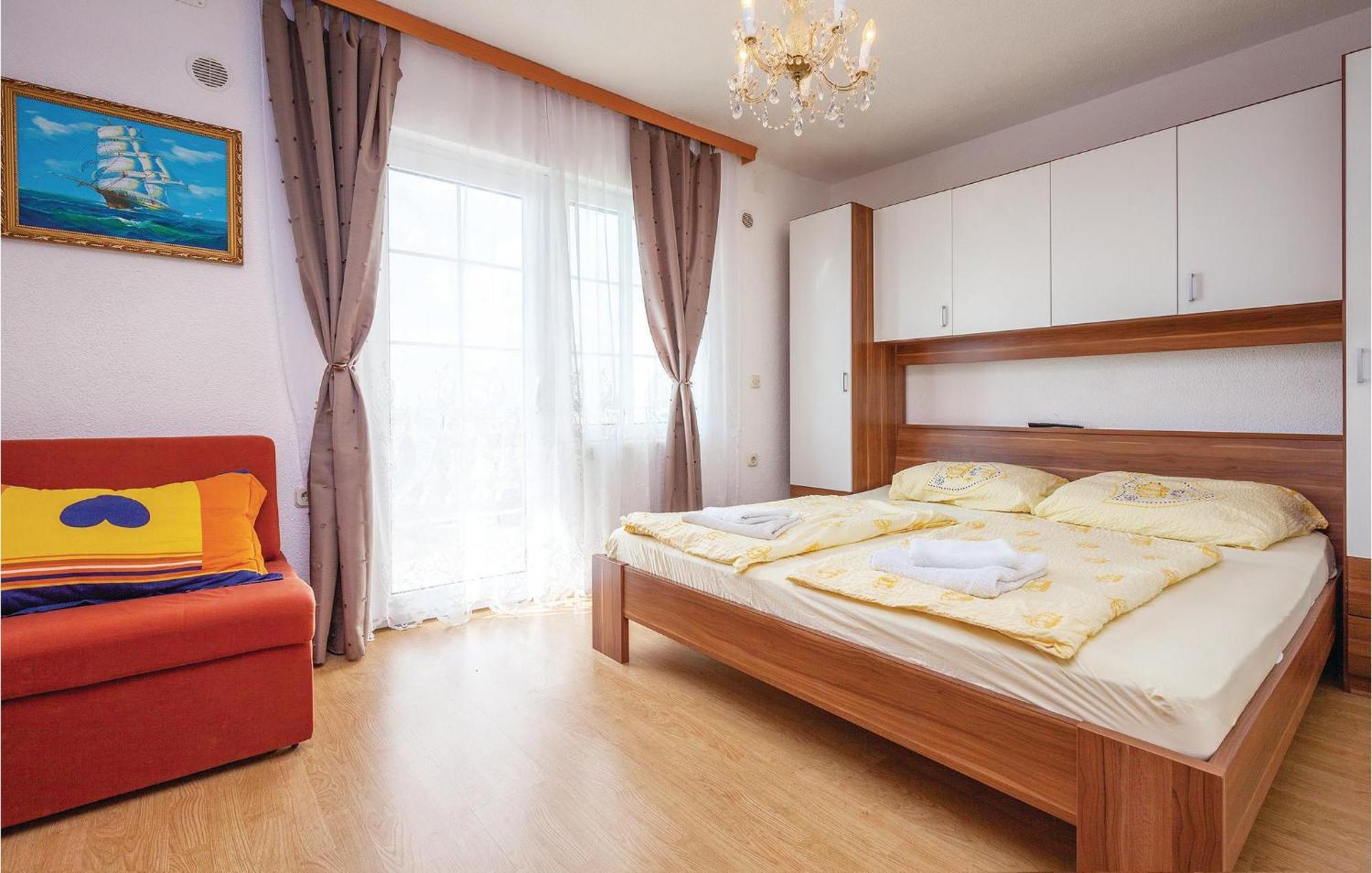 Stunning Apartment In Crikvenica With Wifi Eksteriør bilde